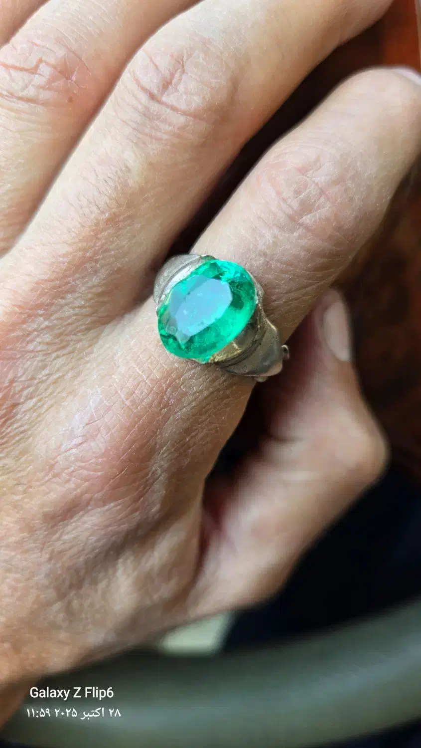 انگشتر سنگ زمرد نقره|جواهرات|صفادشت, |دیوار