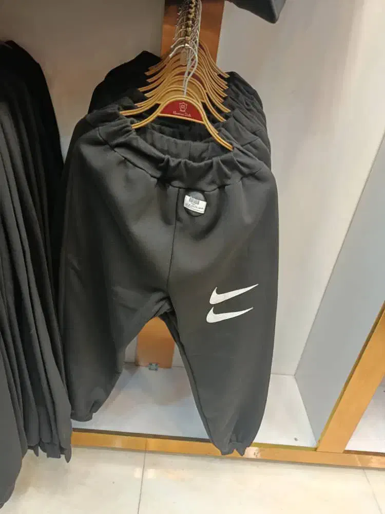 لباس نو|لباس|قم, جمکران|دیوار