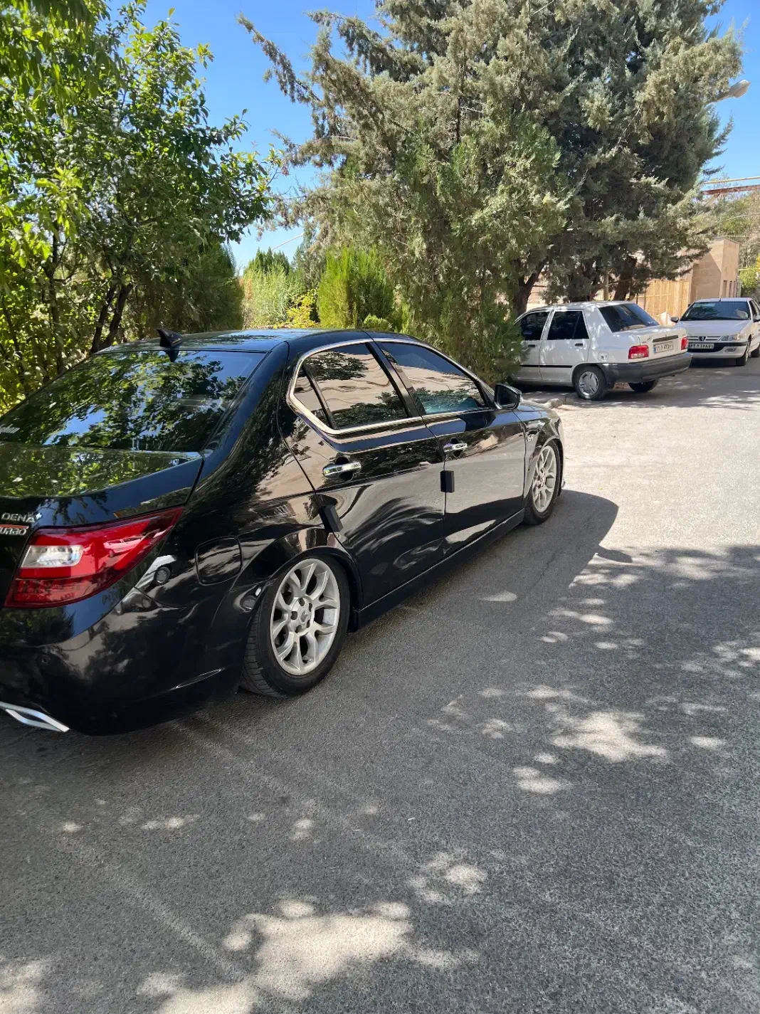 دنا پلاس فول|خودرو سواری و وانت|مریوان, |دیوار