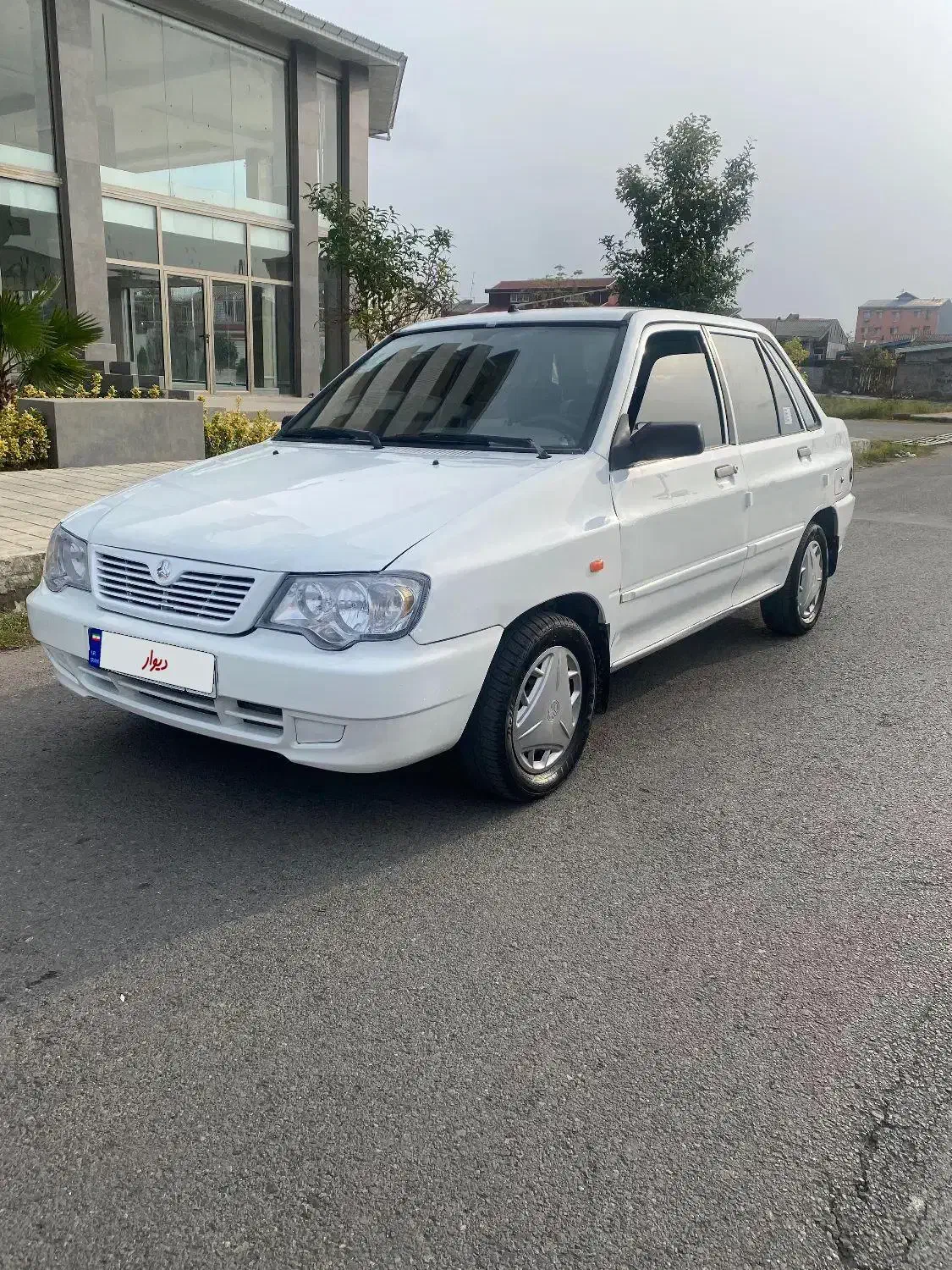 پراید ۱۳۲ مدل ۹۰ هیدرولیک ی لکه رنگ دوگانه دستی|خودرو سواری و وانت|بندر انزلی, نیمه شعبان|دیوار