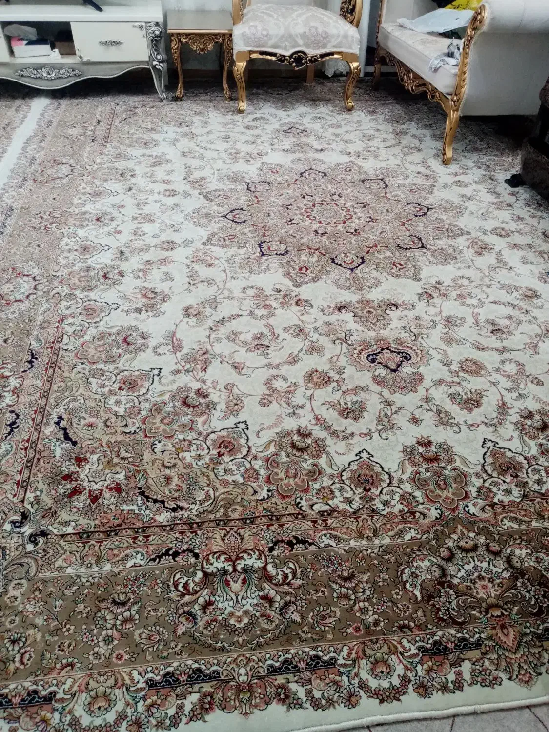 فرش 12متری|فرش|نیشابور, گنبد سبز|دیوار