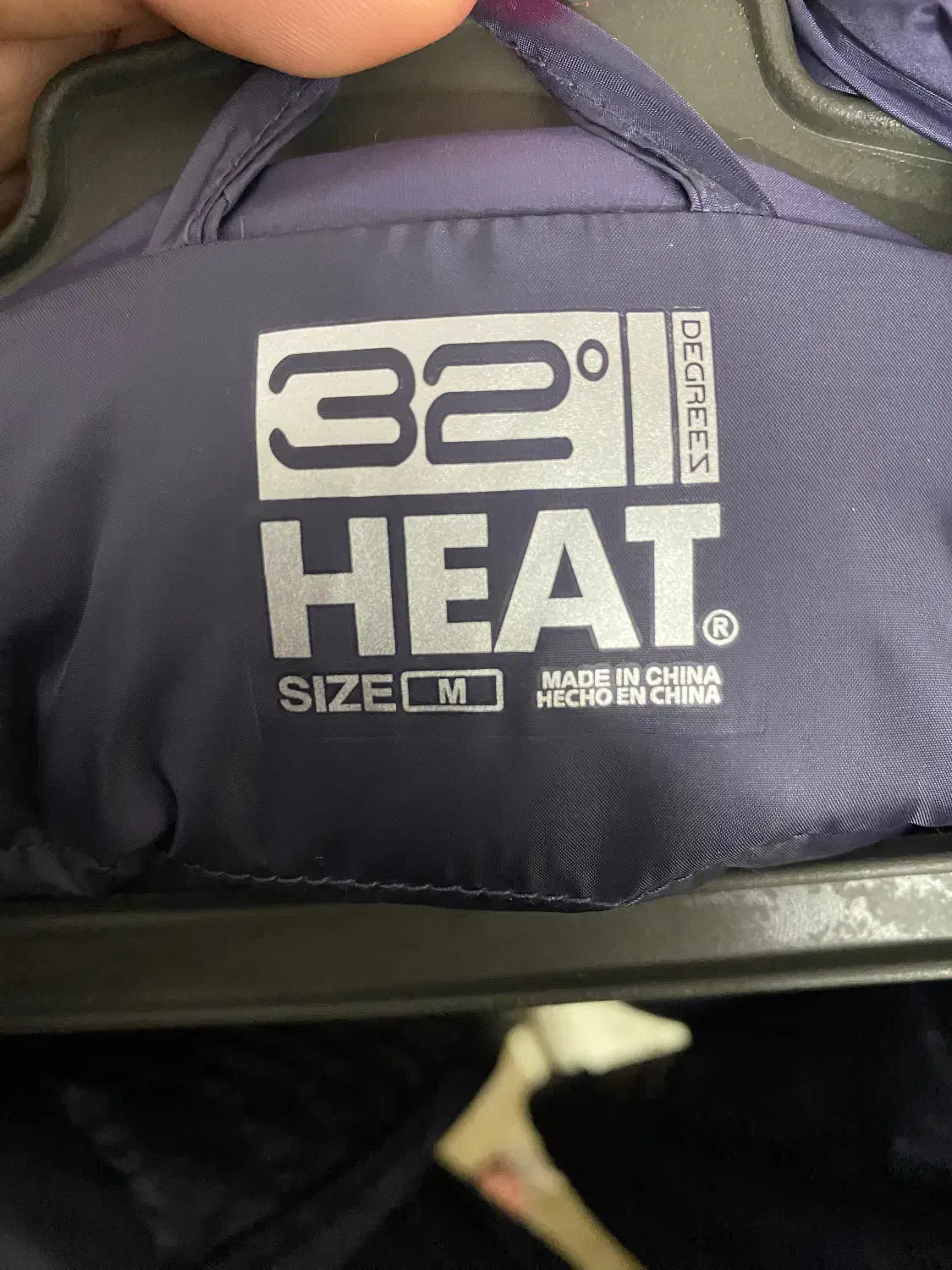 لباس مردانه خارجی ضد اب تا سایز۴۲|لباس|قم, میرزائیه|دیوار