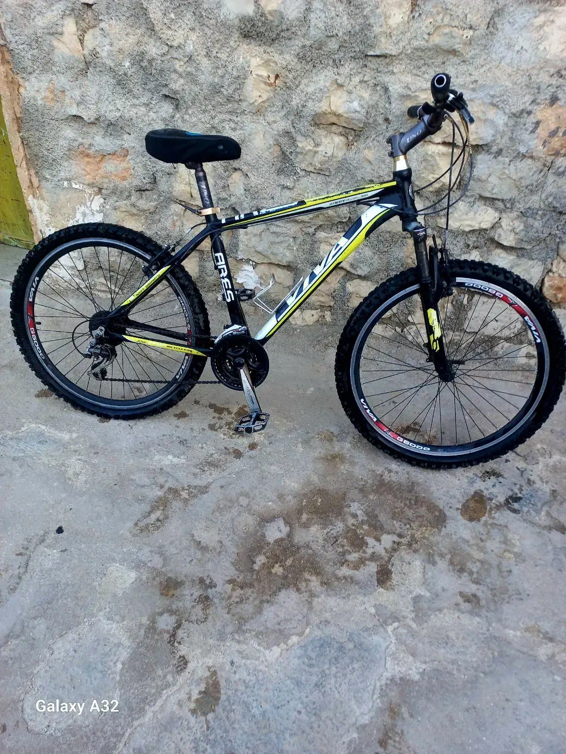 ۴عدد دوچرخه|دوچرخه، اسکیت، اسکوتر|ایذه, |دیوار