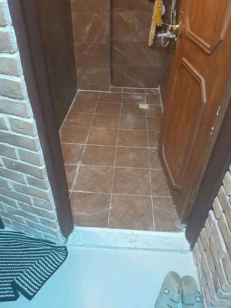 رفع نمزدگی.رطوبت چکه شوره بدون خرابی لوله کشی|خدمات پیشه و مهارت|مشهد, کلاهدوز|دیوار