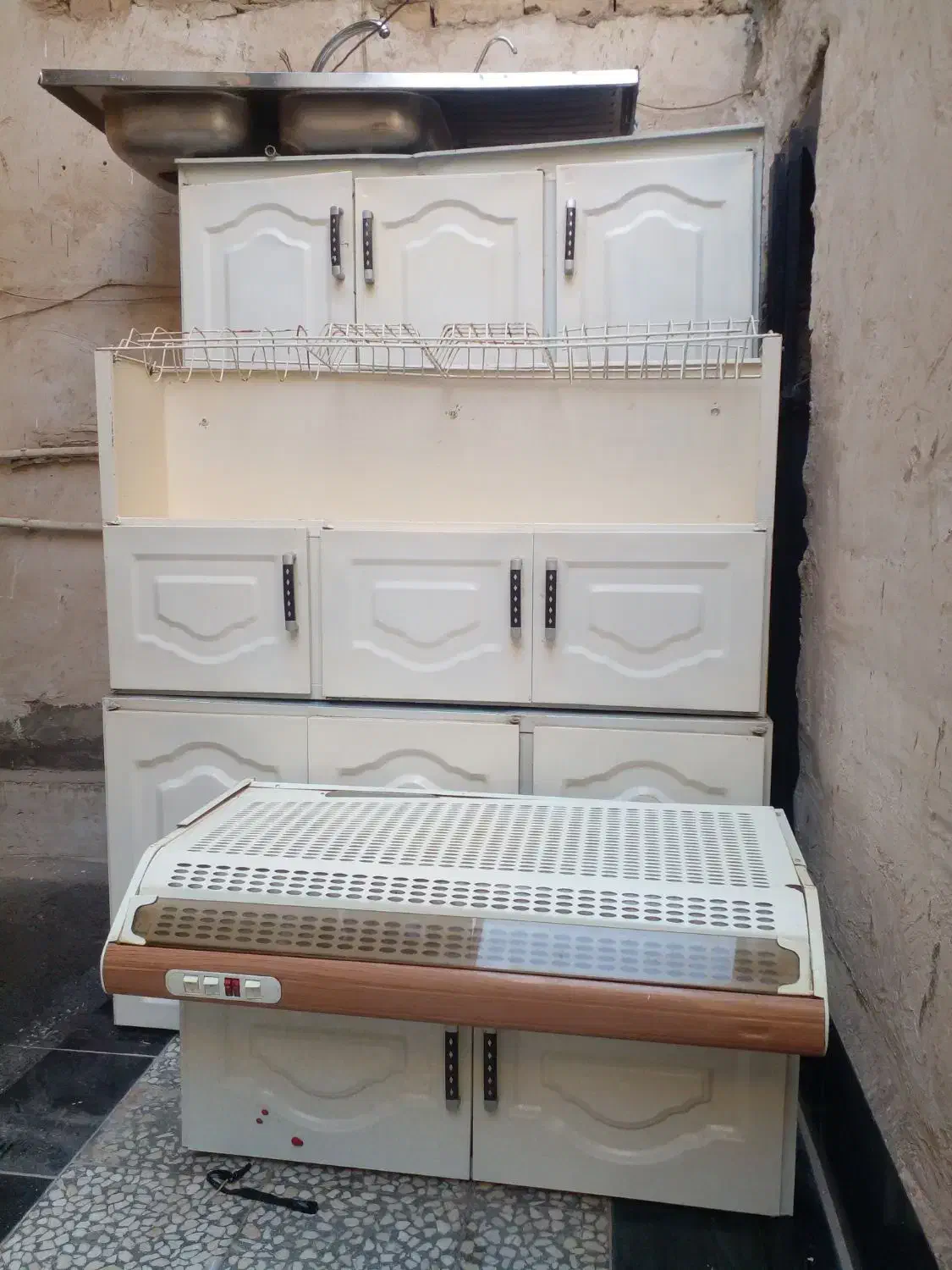 کابینت فلزی ۳ متر دیواری وزمینی همراه باسینک وشیر|مصالح و تجهیزات ساختمان|آران و بیدگل, |دیوار