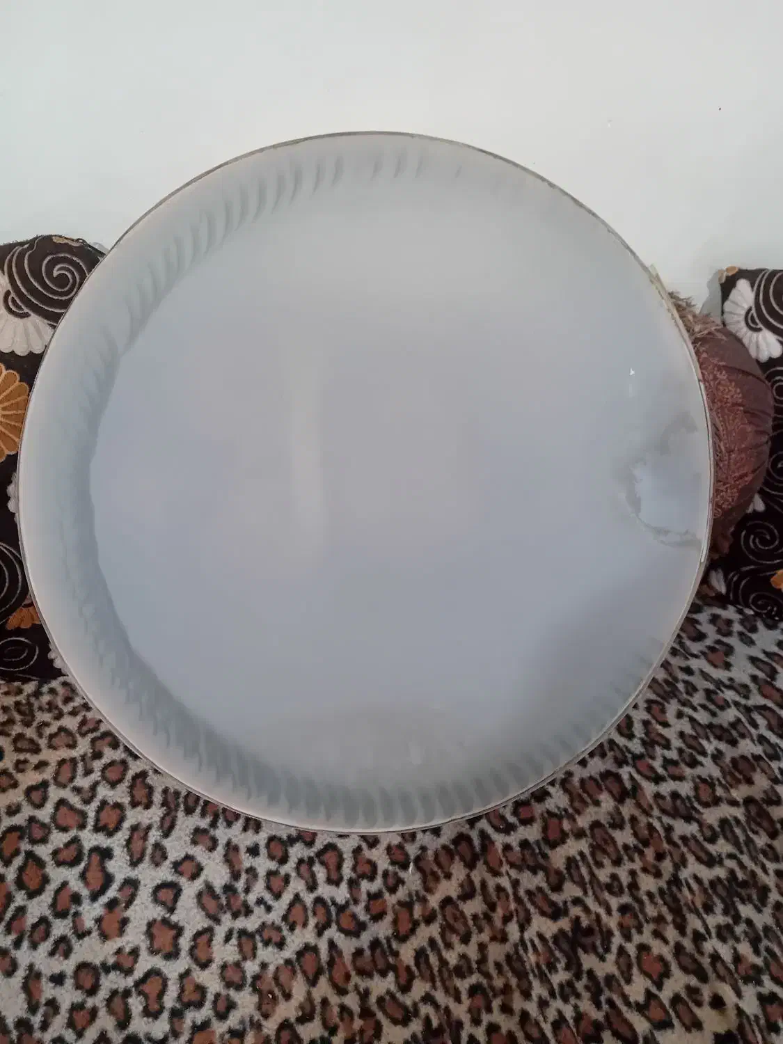 دف کارکرده  ولی سالم|سازهای سنتی|اصفهان, شیخ اشراق|دیوار