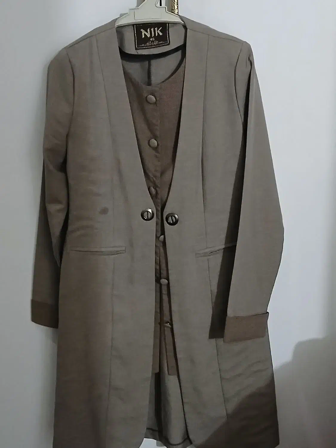 مانتو|لباس|زابل, |دیوار