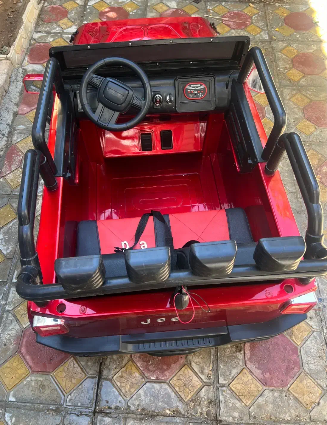 ماشین شارژی|اسباب‌‌بازی|سقز, |دیوار