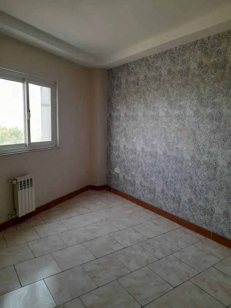 رهن و اجاره واحد تجاری در بر اصلی معلم|اجارهٔ دفتر کار، اتاق اداری، مطب|رشت, معلم|دیوار