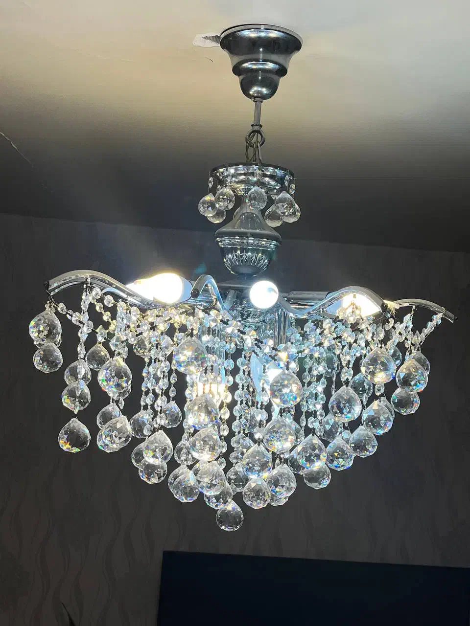 لوستر‌|لوستر و چراغ آویز|تبریز, |دیوار