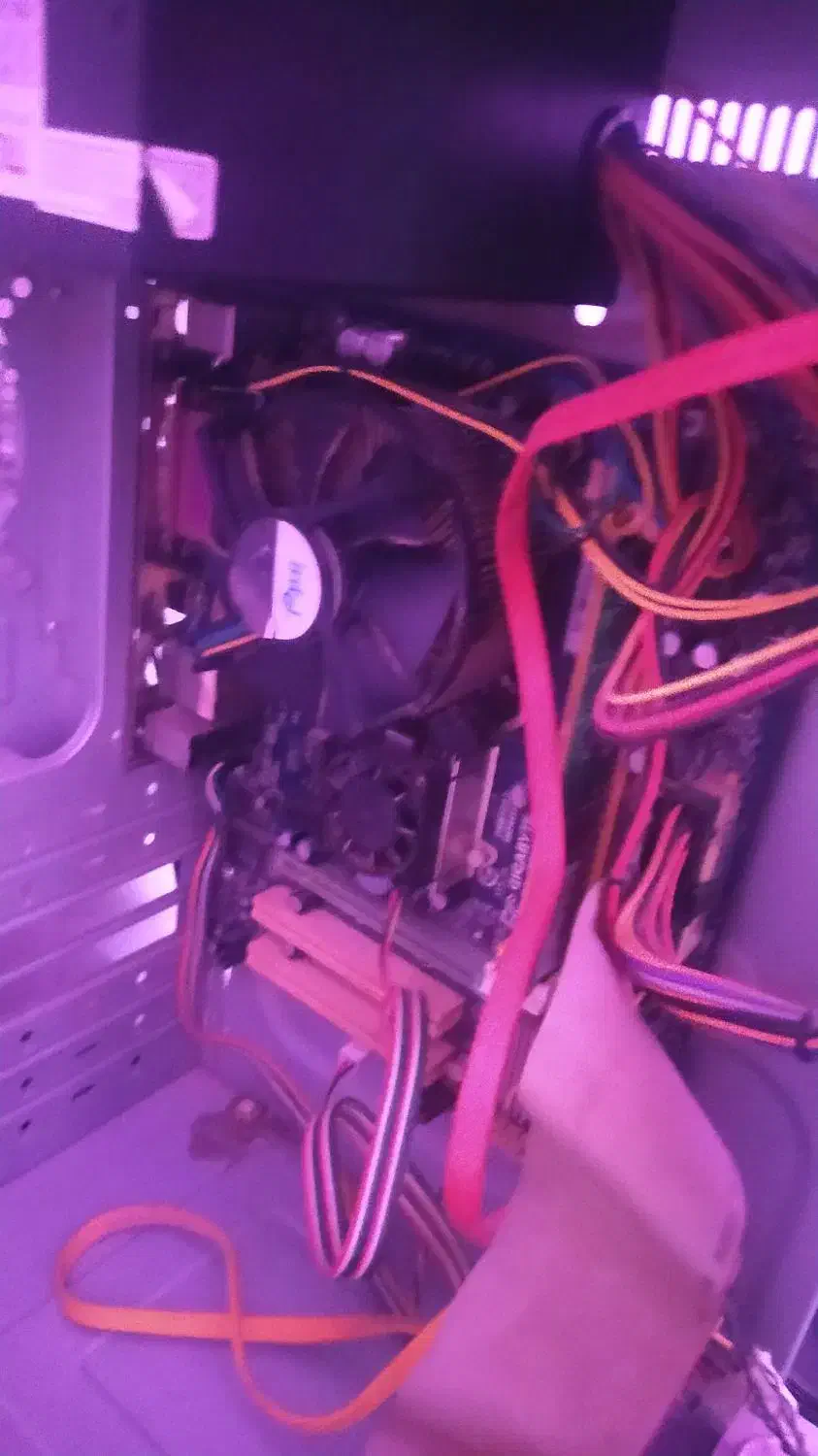 کامپیوتر|رایانه رومیزی|همدان, |دیوار