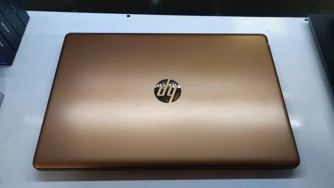 hp 17 limited edition|رایانه همراه|تهران, فلسطین (میدان انقلاب)|دیوار