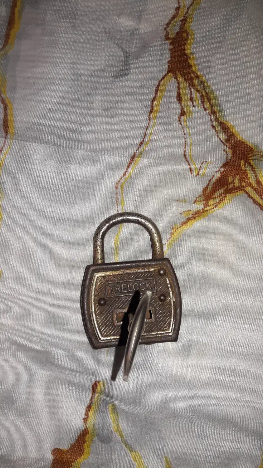 دوعدد قفل قدیمی برنجی|کلکسیون و سرگرمی|قزوین, |دیوار