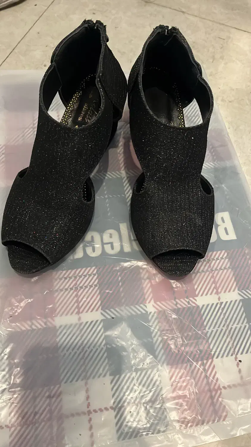 کفش|کیف، کفش، کمربند|مشهد, الهیه|دیوار