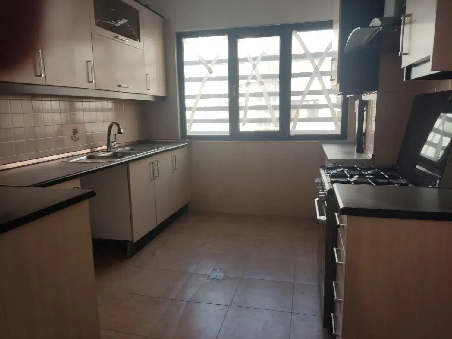 اجاره آپارتمان ۶۵ متر دو خوابه فول جنت آباد مرکز