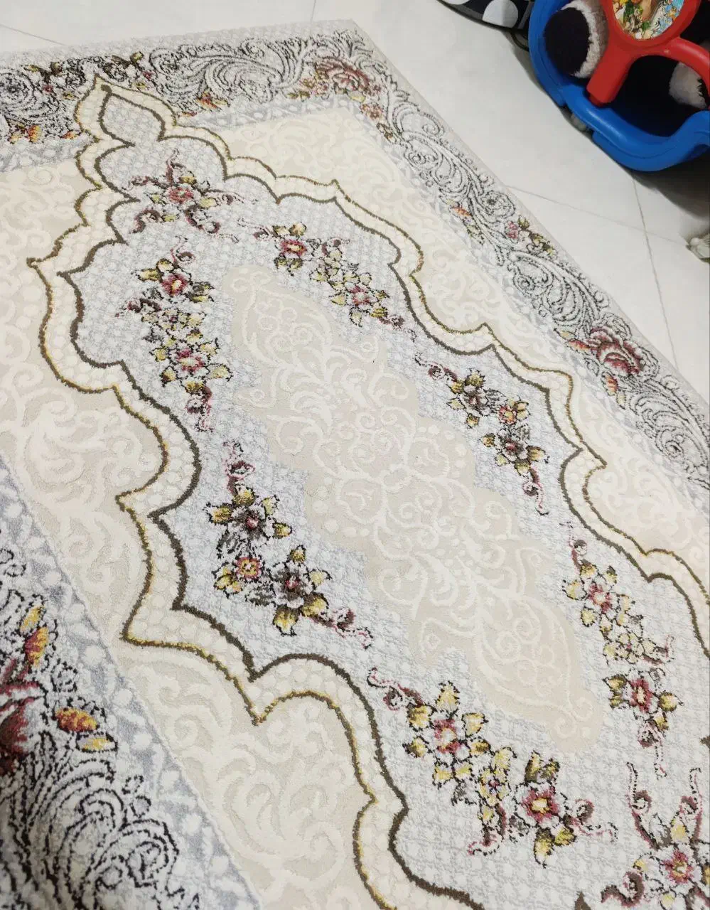 قالیچه سالم و تمیز|فرش|گناباد, |دیوار