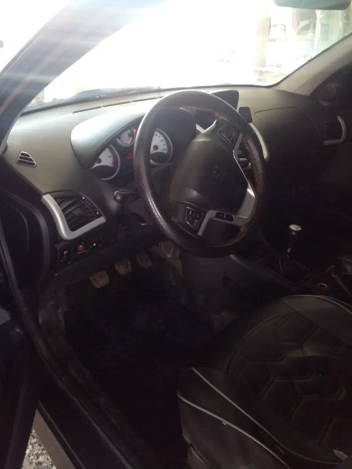 ۲۰۷ مشکی دوتیکه رنگ|خودرو سواری و وانت|اسدآباد, |دیوار