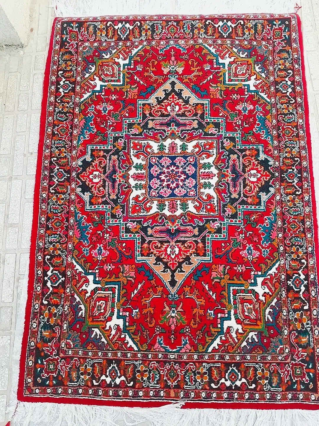 فرش دستباف طرح هریس تبریز|فرش|کرمانشاه, |دیوار