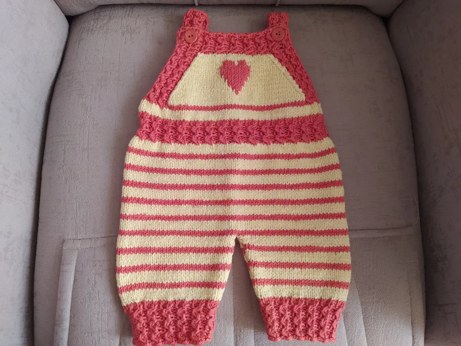 بافت حراج نو ۲۰۰ ت|کفش و لباس بچه|اردبیل, |دیوار