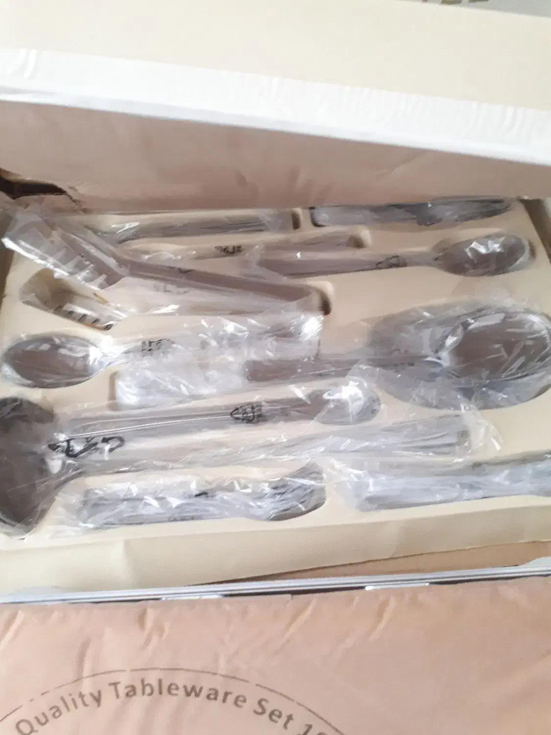 سرویس قاشق چنگال۱۲۴پارچه تلیپ اصل آلمان|ظروف سرو و پذیرایی|رشت, آتشگاه|دیوار