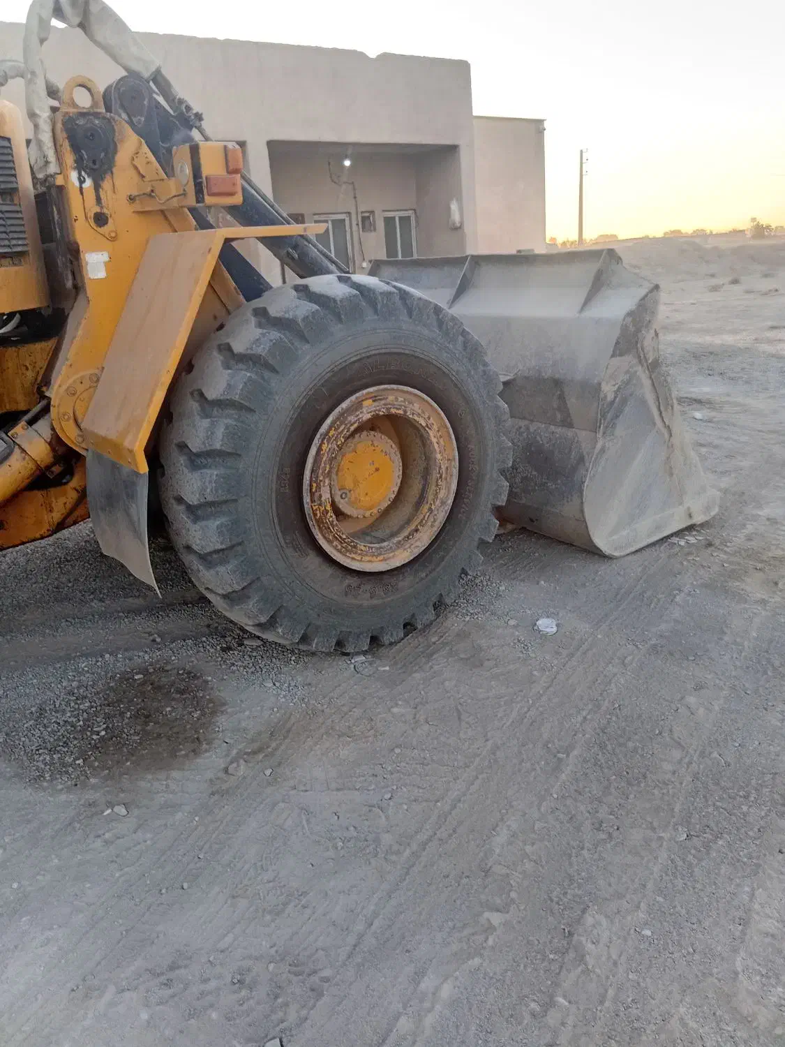 فروش لودر ولوو ۴۵۰۰ تک پمپ|خودرو سنگین|پاکدشت, پاکدشت (مامازند)|دیوار