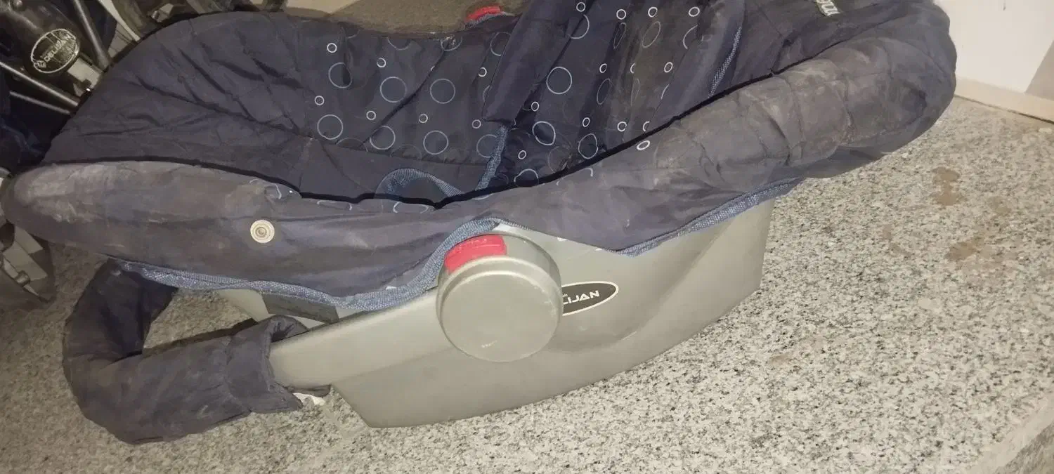 سرویس کالسکه، کریر، روروئک و ساک|کالسکه و لوازم جانبی|همدان, |دیوار