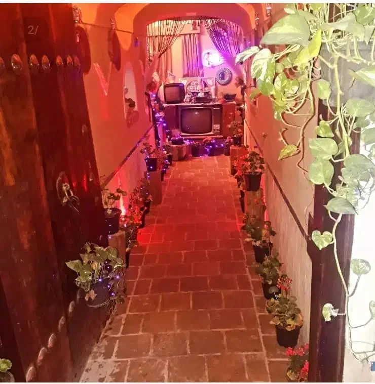 اجاره سوییت.اقامتگاه.خوابگاه .هتل سنتی بوم گردی|اجارهٔ کوتاه‌مدت آپارتمان و سوئیت|یزد, |دیوار