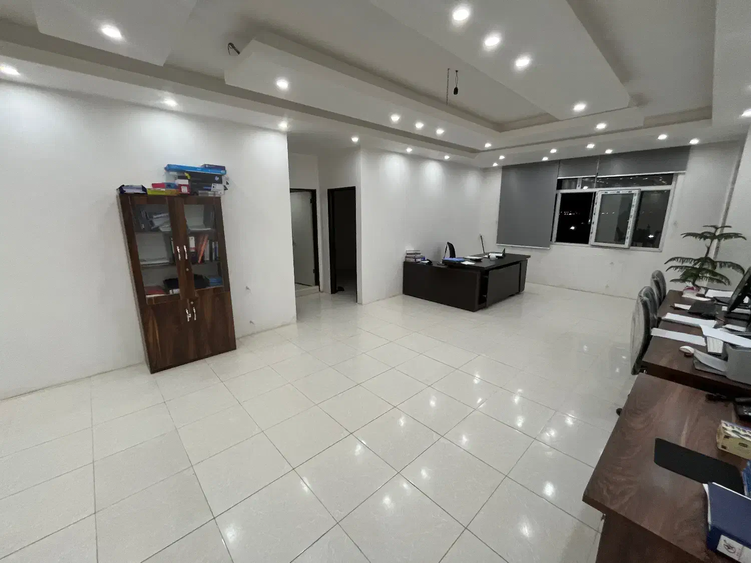 فروش واحد ۱۱۸ متری در خیابان اصلی صیادیه|فروش آپارتمان|اشتهارد, |دیوار