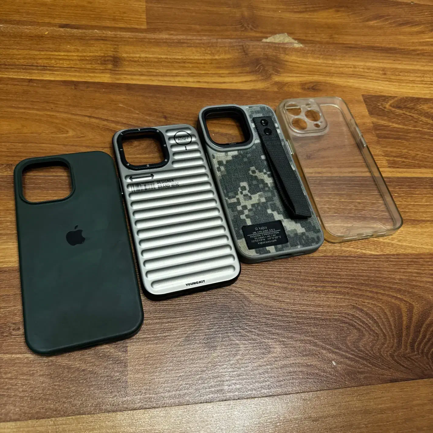 قاب گوشی اورجینال مناسب گوشی ایفون ۱۵ پرومکس|لوازم جانبی موبایل و تبلت|اهواز, فرهنگ شهر|دیوار