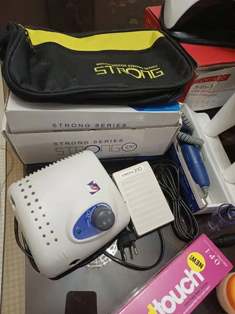 ابزار و وسایل کاشت ناخن|آرایشی، بهداشتی، درمانی|تبریز, |دیوار