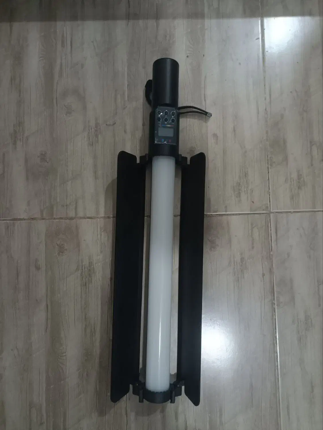 دستگاه نور آرجی بی باتمی|دوربین عکاسی و فیلم‌برداری|کرمانشاه, |دیوار