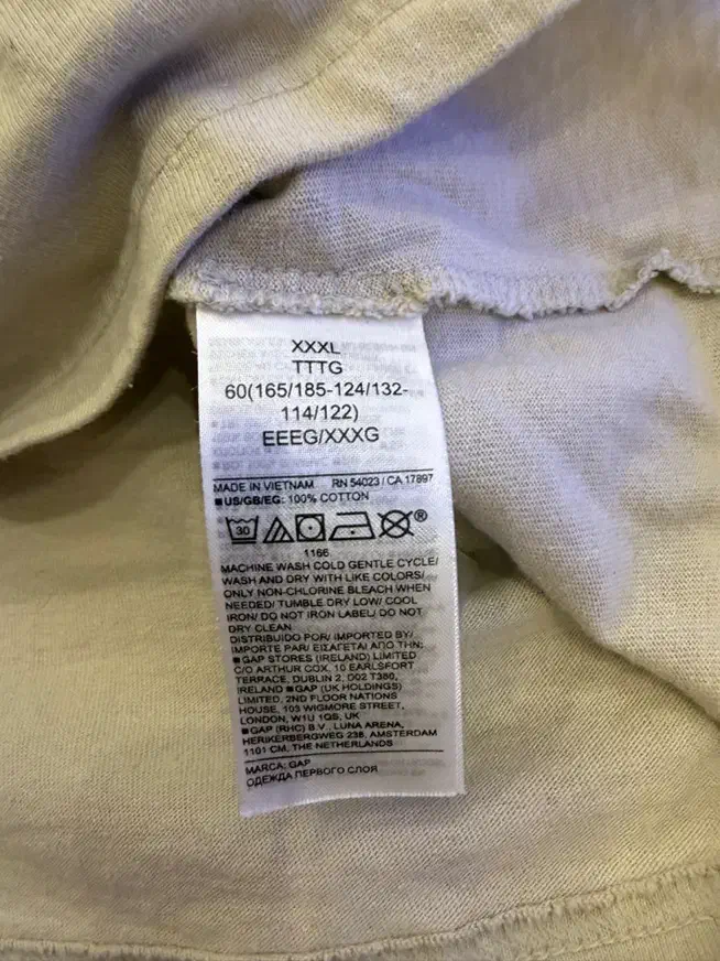 ۲عدد سویشرت سایز بزرگ مسافری اسپلاش،h&m|لباس|تهران, فرمانیه|دیوار