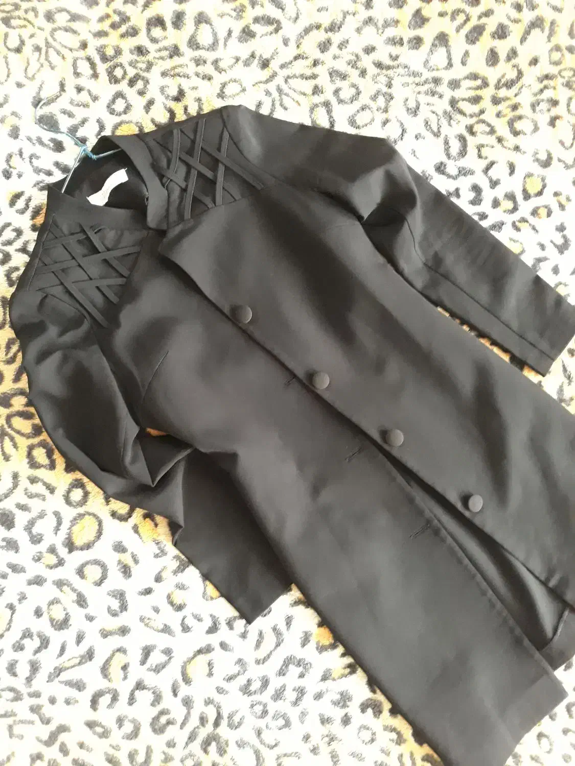 لباس|لباس|تبریز, |دیوار