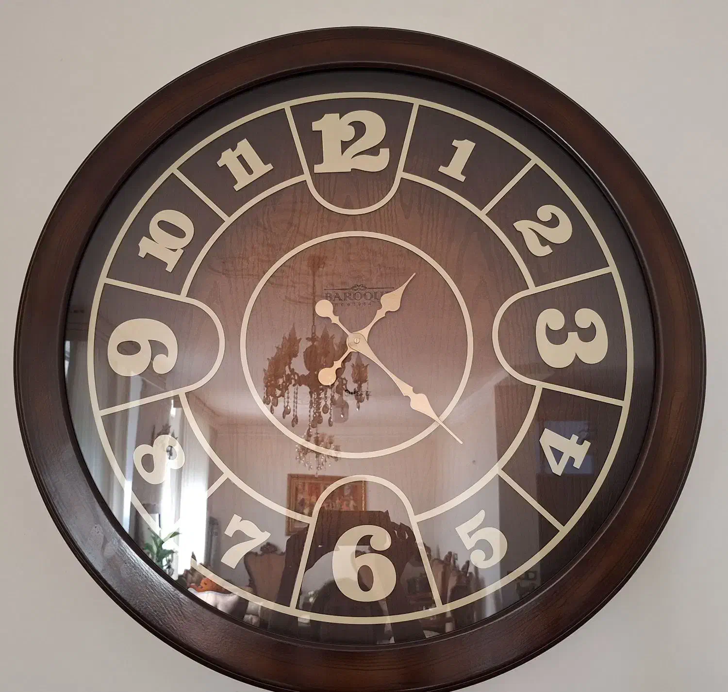 ساعت دیواری قطر ۸۰ در حد نو|ساعت دیواری و تزئینی|ساری, |دیوار