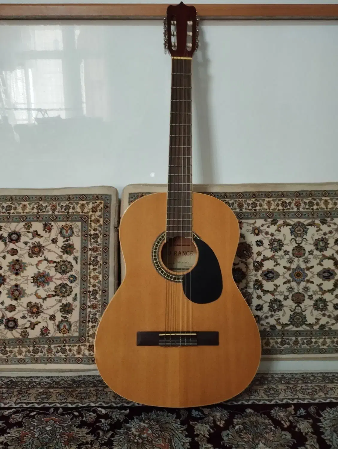 گیتار لورنس|گیتار، بیس، امپلیفایر|کرمانشاه, |دیوار