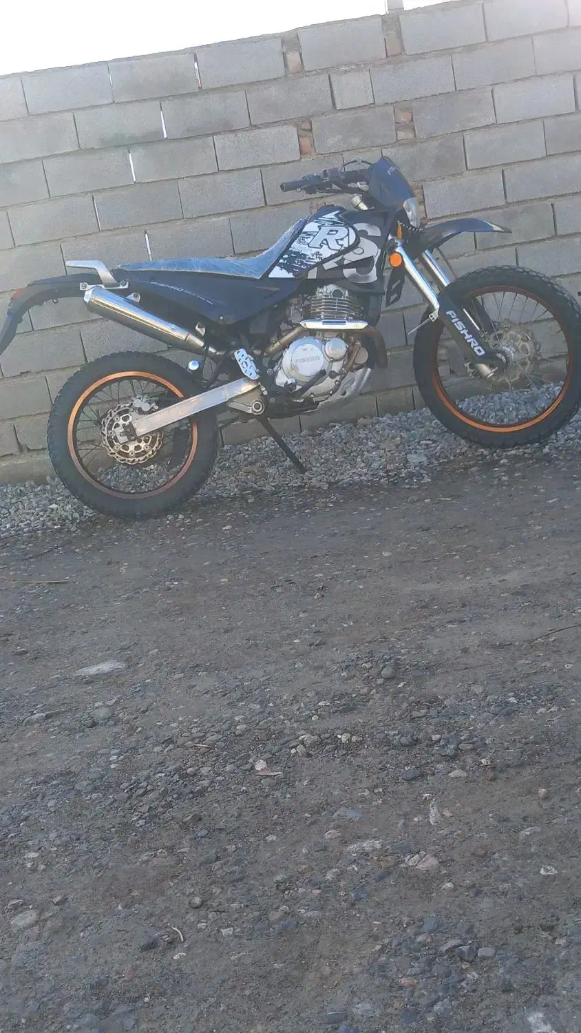 باسلام پیشرو گلد ۲۵۰ مدارک کامل پلاک ملی|موتورسیکلت|گمیشان, |دیوار