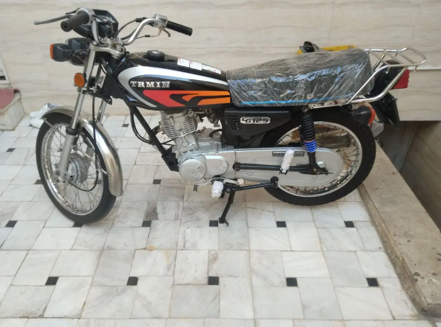 موتورسیگلت ۱۲۵|موتورسیکلت|قم, نخودی|دیوار