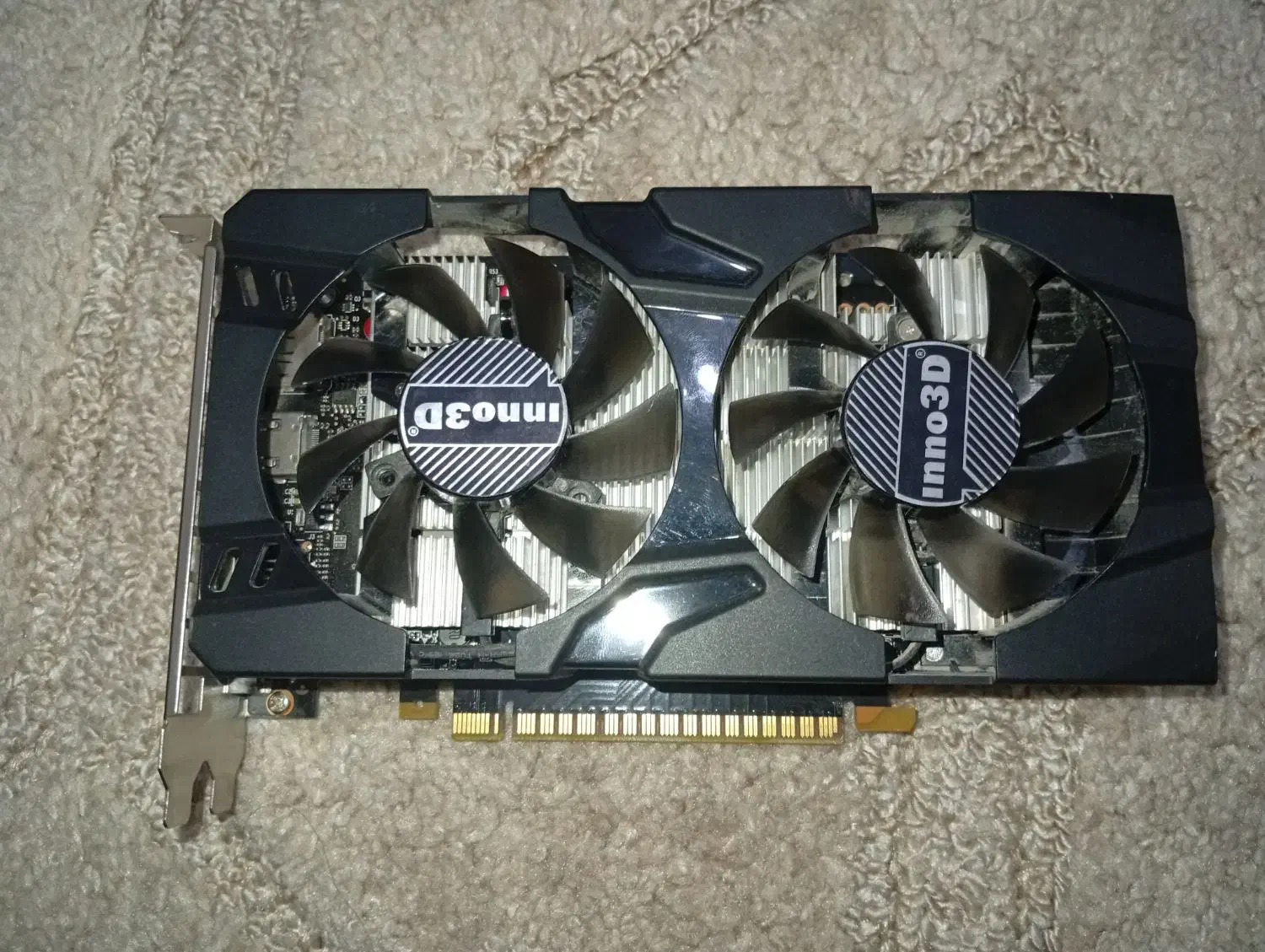 کارت گرافیک 2gb|قطعات و لوازم جانبی رایانه|پرند, فاز ۴|دیوار