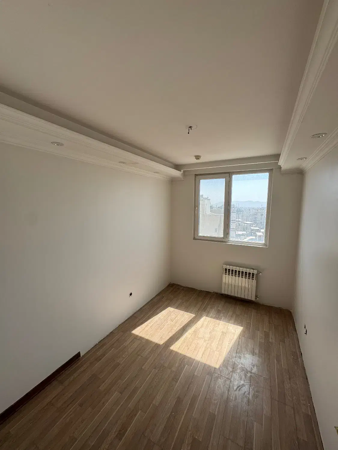 رهن اپارتمان ۸۰ متر ۲خواب فول/قاب میدان۸۹