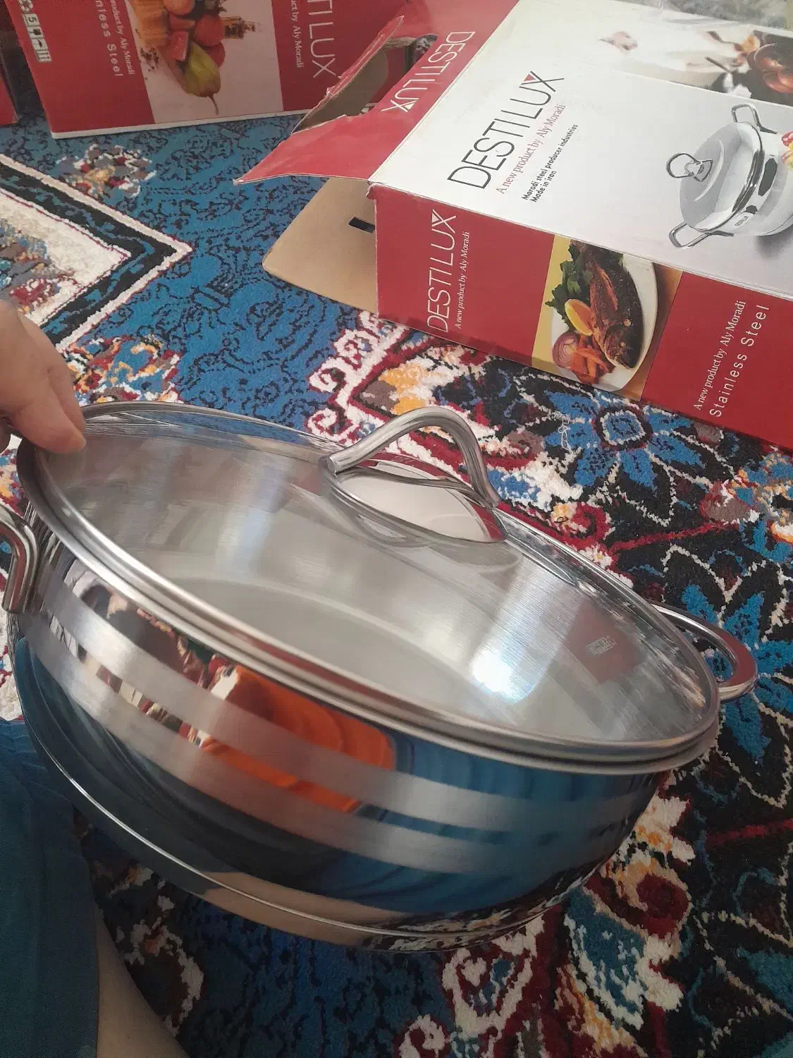 سرویس قابلمه استیل|ظروف پخت‌وپز|کرج, مصباح|دیوار