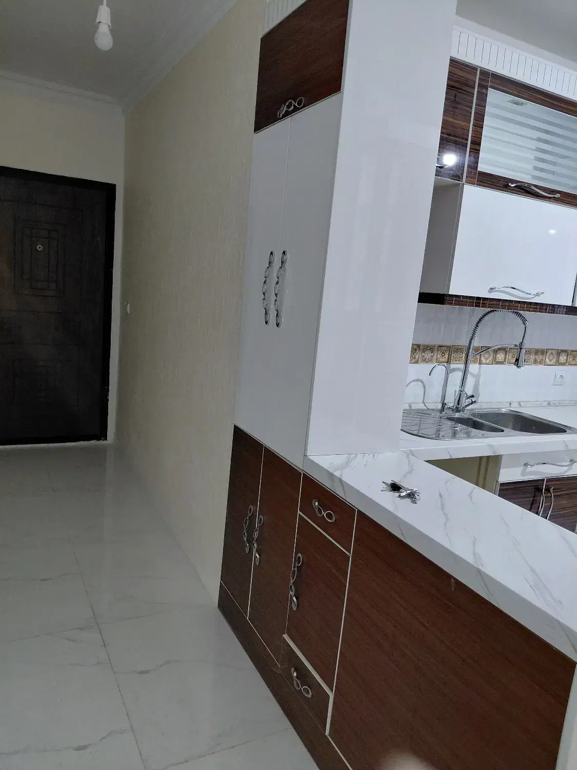 اجاره آپارتمان با چشم انداز طبیعت بی‌نظیر