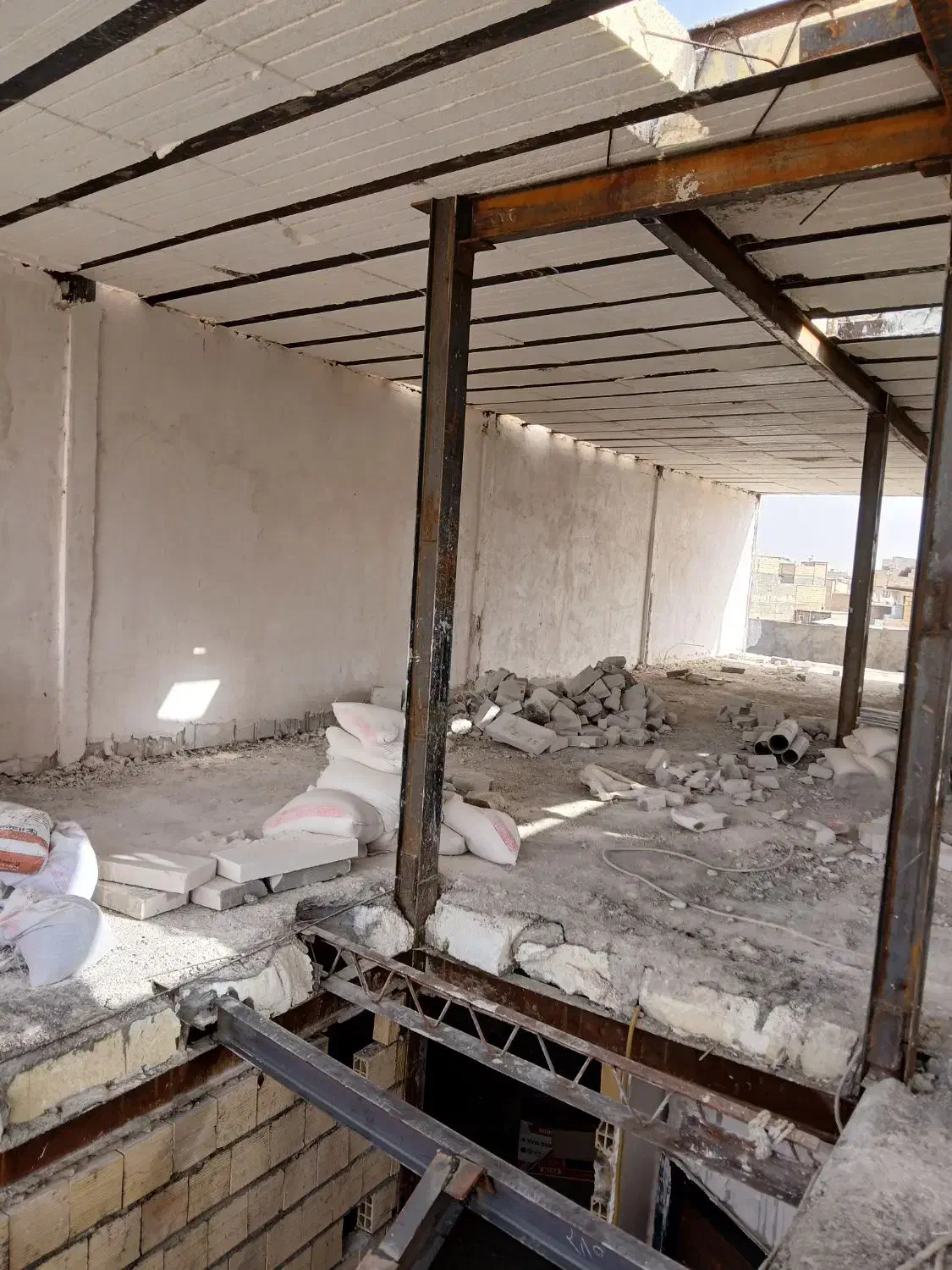 اپارتمان ۱۱۰متر سفت کاری معاوظه با ماشین،یانقد|فروش آپارتمان|مشهد, شهید قربانی|دیوار