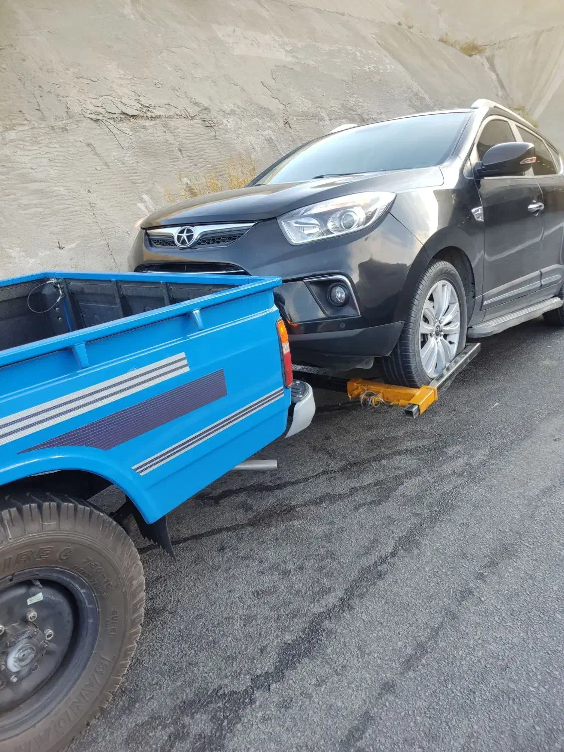 یدک کش بکسلی جرثقیل امداد خودرو چرخگیر شبانه روزی|خدمات حمل و نقل|قم, زنبیل آباد|دیوار