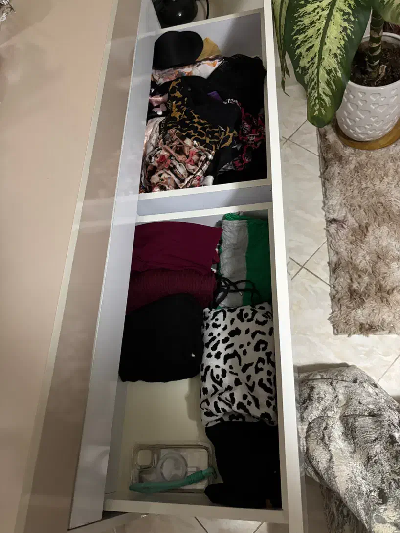 کنسول آرایشی|بوفه، ویترین، کنسول|اندیشه, شهرک کوثر|دیوار