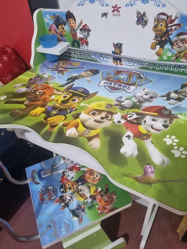 میز تحریر کودک|میز تحریر و کامپیوتر|فیروزآباد (فارس), |دیوار