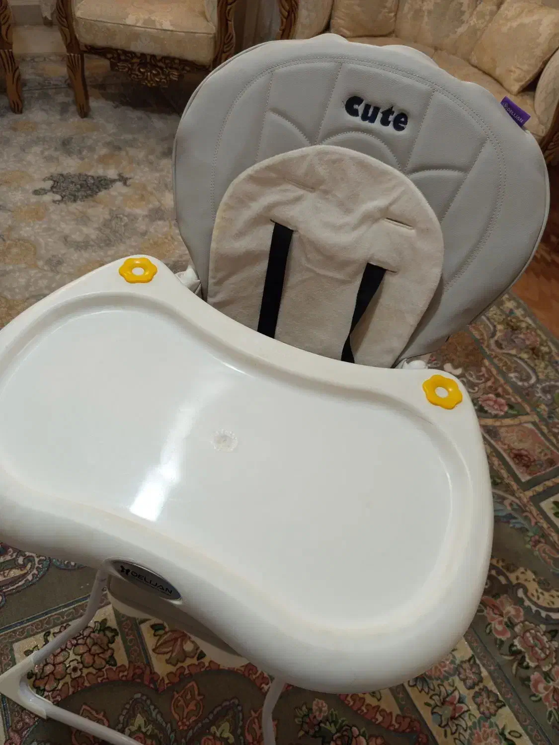 صندلی غذا|میز و صندلی غذاخوری|نظرآباد, مسکن مهر نظرآباد|دیوار