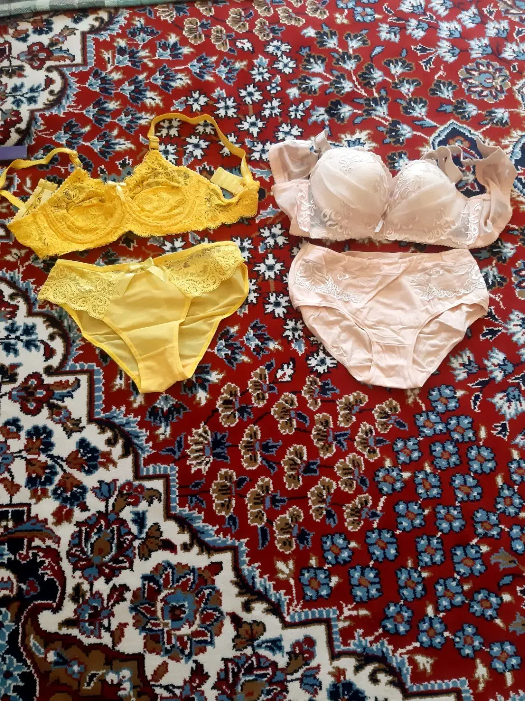 لباس زیر|لباس|شهرکرد, |دیوار