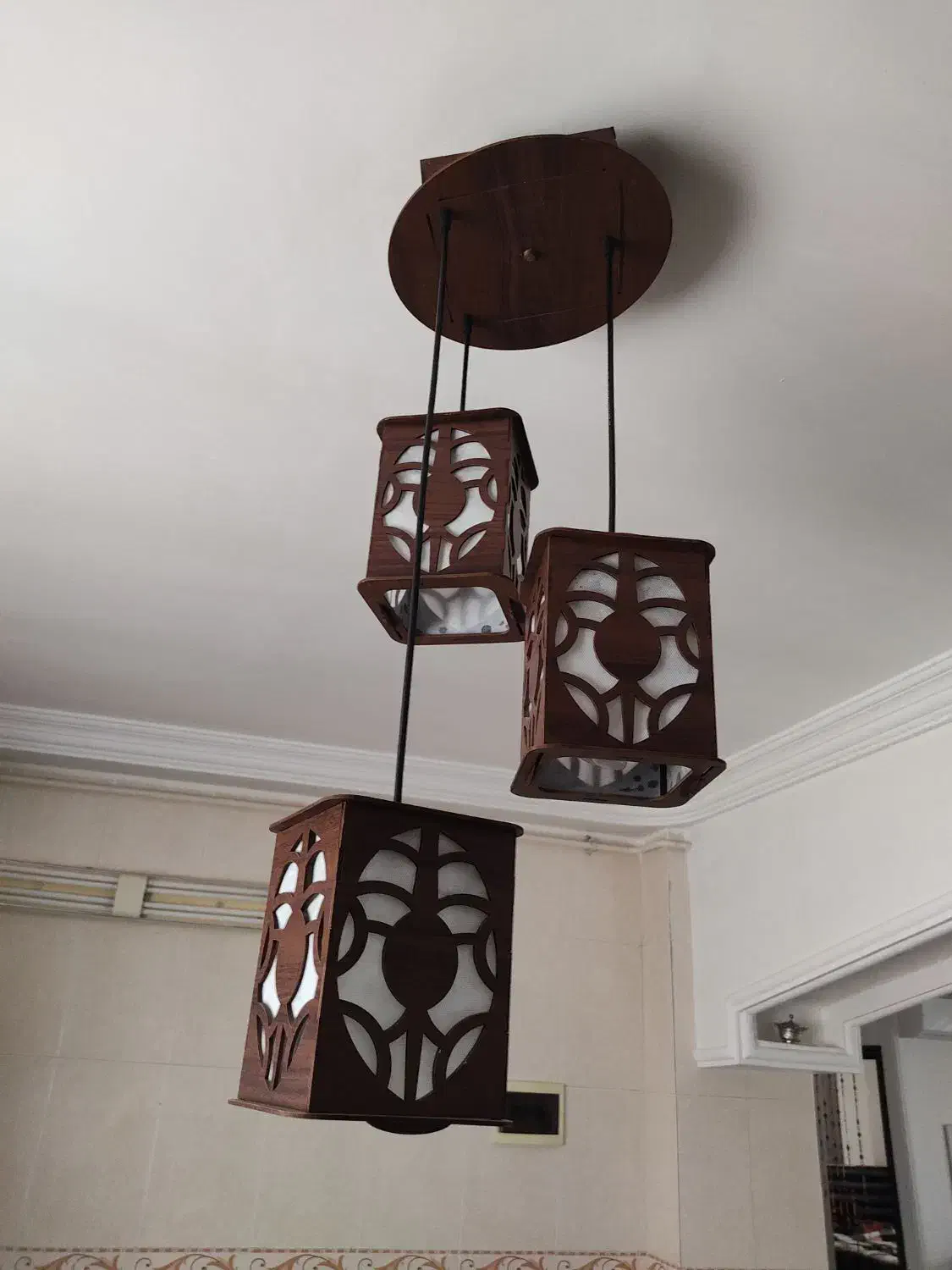 لوستر|لوستر و چراغ آویز|گرگان, |دیوار