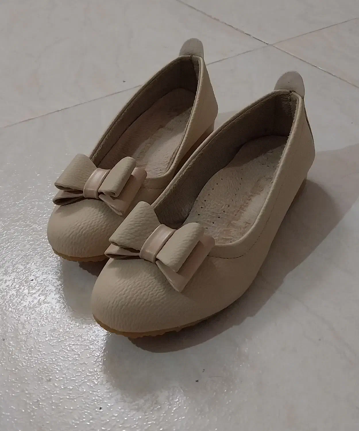 کفش دخترانه و زنانه|کیف، کفش، کمربند|شیروان (خراسان), |دیوار