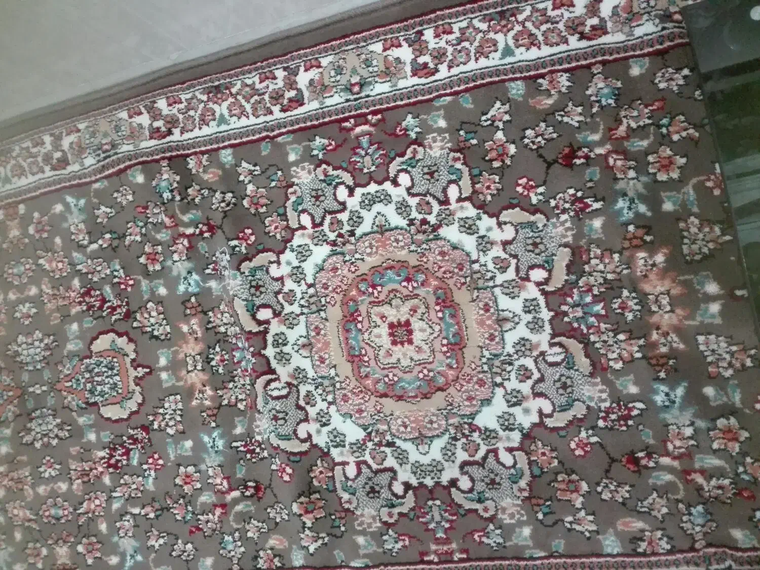 فرش کناره|فرش|قوچان, |دیوار